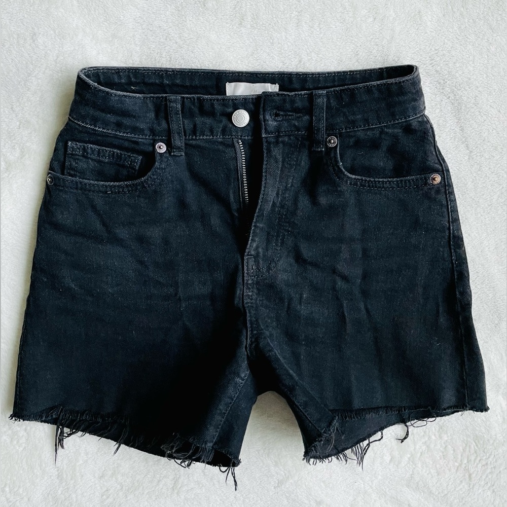 H&M Black Denim Shorts Size 2 High Rise Raw Hem Distressed